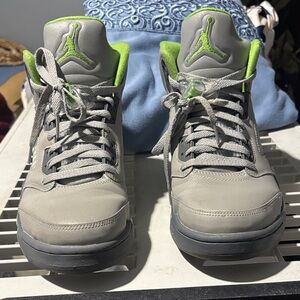 Jordan Sneakers Gray and Green